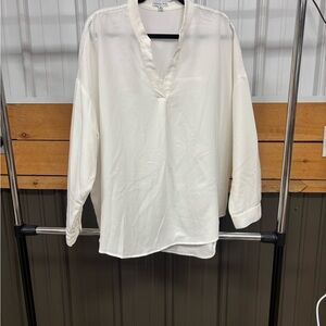 Source Unknown White Women's Blouse